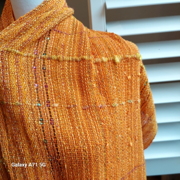Hand Woven Shawl Wrap in Sunshine Burst Color OS - Picture 8 of 16